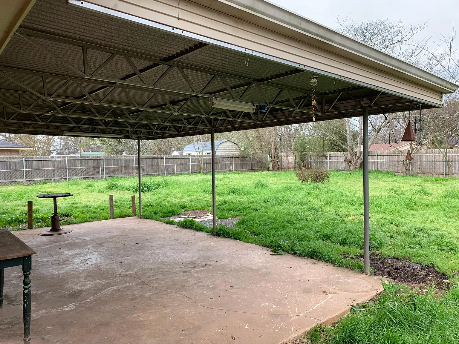 3 bed, 1500 sqft, $1,450 — Photo 2