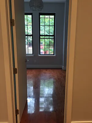 Rented by TheRealEstateCompany.com LLC | media 9