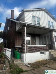 829 S 10th St, Allentown, PA, 18103