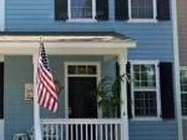 1105 13th St APT F, Pt Royal, SC 29935