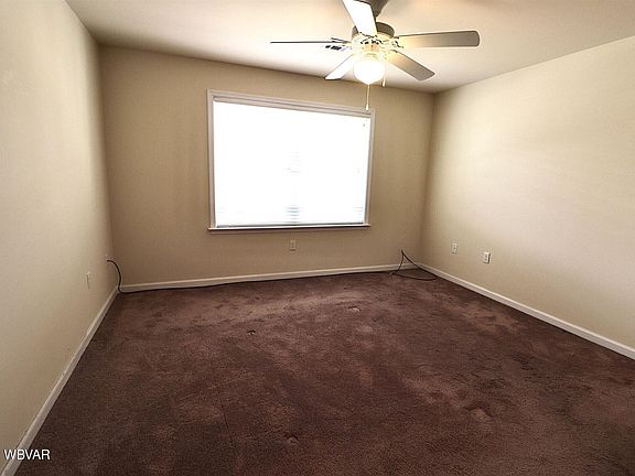 4th image of 82 Linden Ave