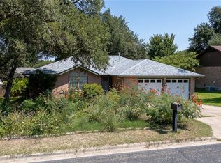 2512 Broken Oak Dr, Austin, TX 78745
