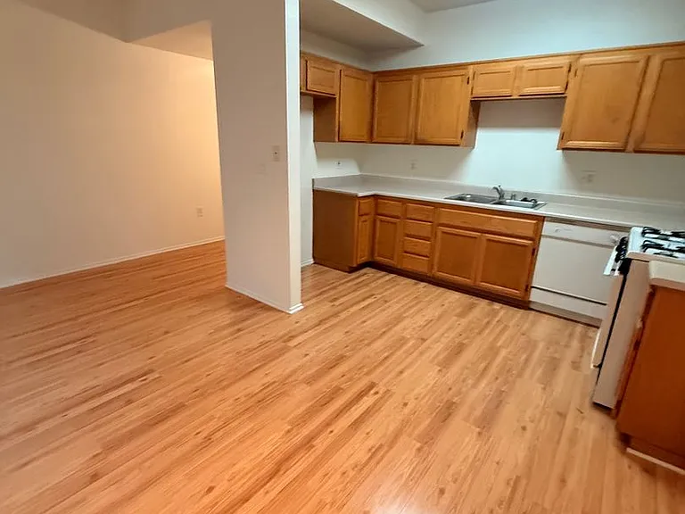 12950 Hartland St — Photo 1