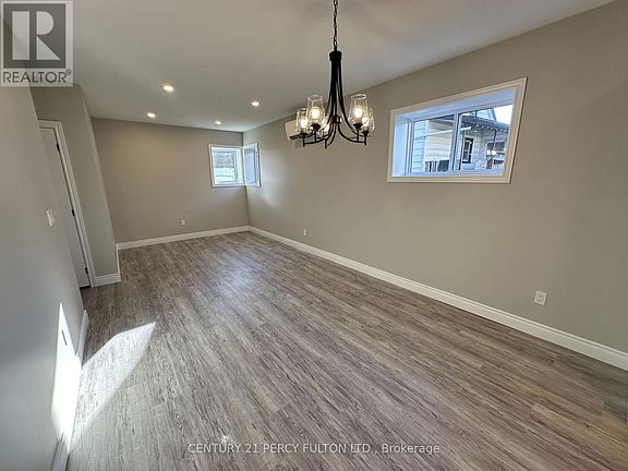 3rd image of 56 Heber St #2