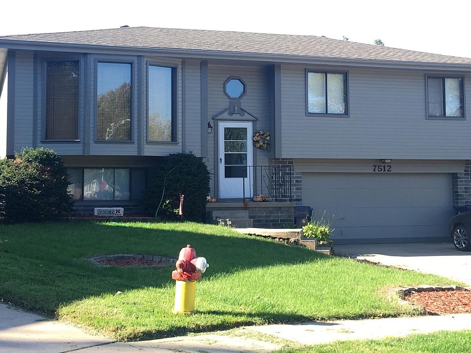 1st image of 7512 S 135th Ct