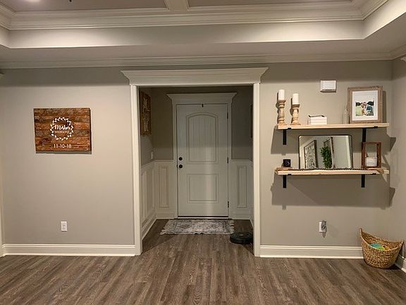 2nd image of 5245 Fortress Cir