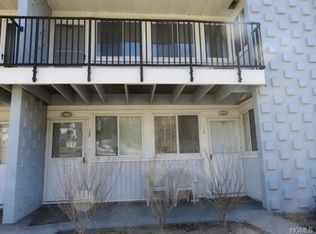 9 Wyndover Woods Ln APT 13, White Plains, NY 10603