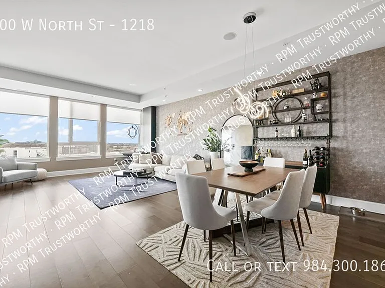 400 W North St #1218 — Photo 39
