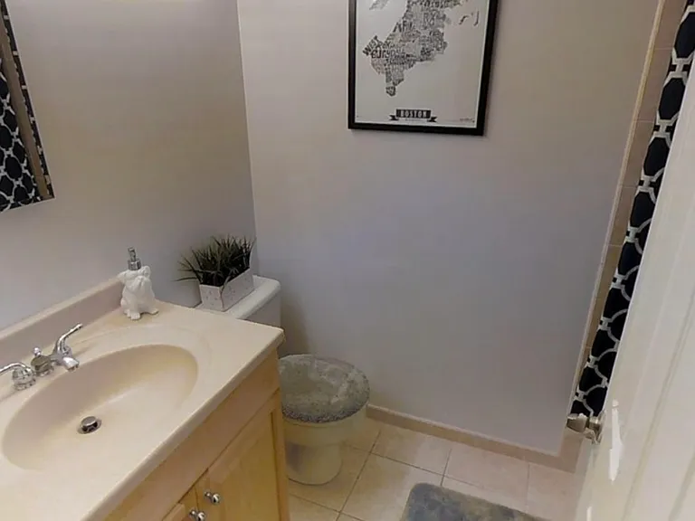 147 Kelton St #309 — Photo 13