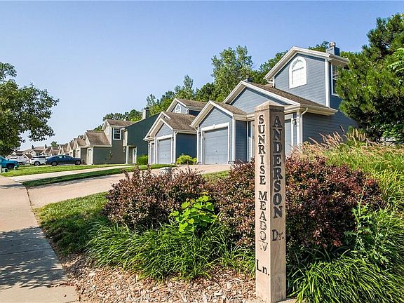 3rd image of 5594 NW Sunrise Meadow Ln