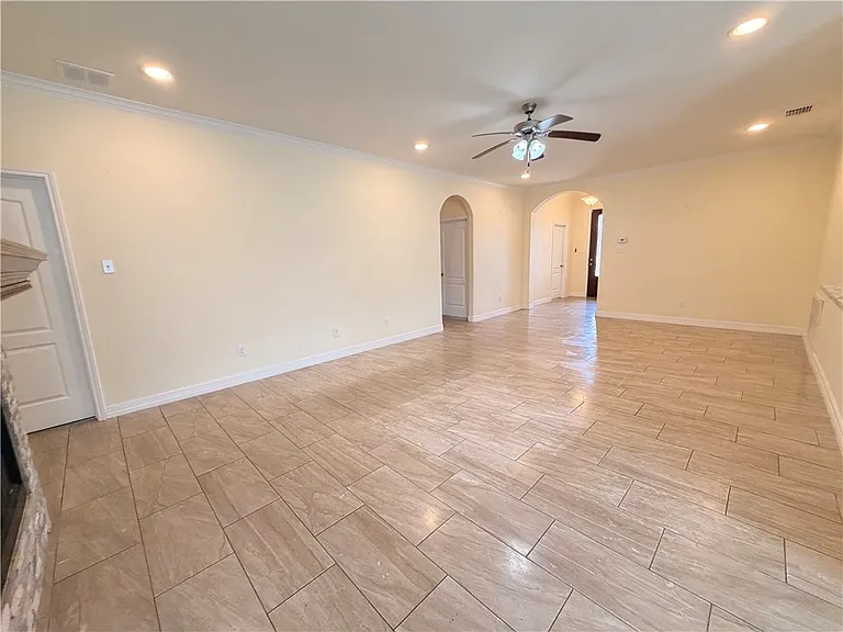 1816 Chesapeake Bay Dr — Photo 7