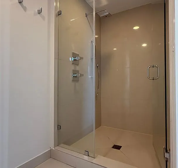 600 NE 27th St #802 — Photo 17