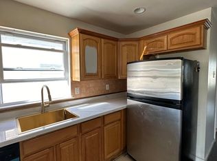 641 Court St Floor 2, Elizabethport, NJ 07206