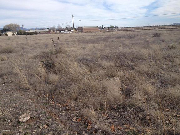 2nd image of 2015 Cochise St