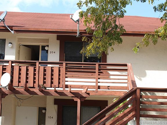2nd image of 555 NW 210th St APT 204-30