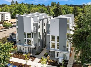 9524A Interlake Ave N, Seattle, WA 98103
