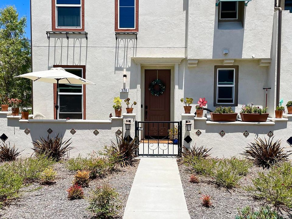 1st image of 328 Serra St