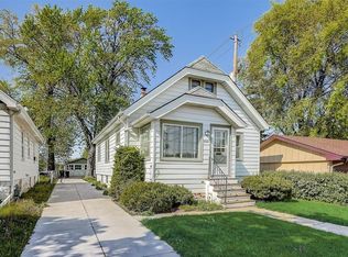 6820 W Hayes Ave, West Allis, WI 53219