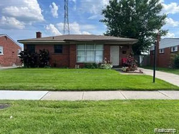 22599 Fullerton St, Detroit, MI 48223