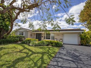 9720 SW 105th Ave, Miami, FL 33176