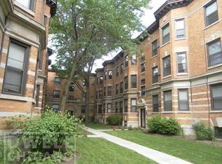 3418 N Elaine Pl, Chicago, IL 60657
