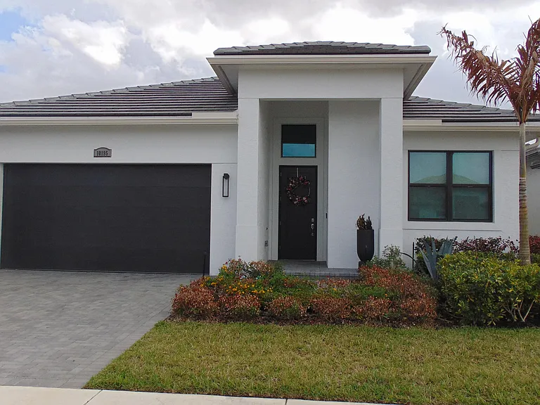 10195 SW Latium Way — Photo 6
