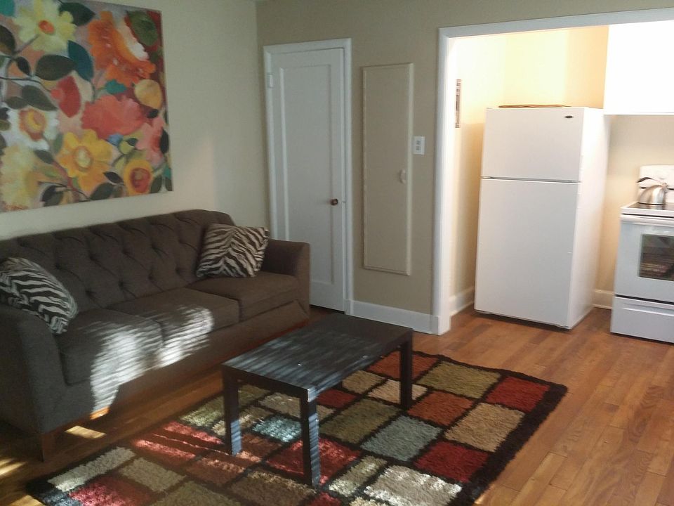 1st image of 931 S Lincoln St #1