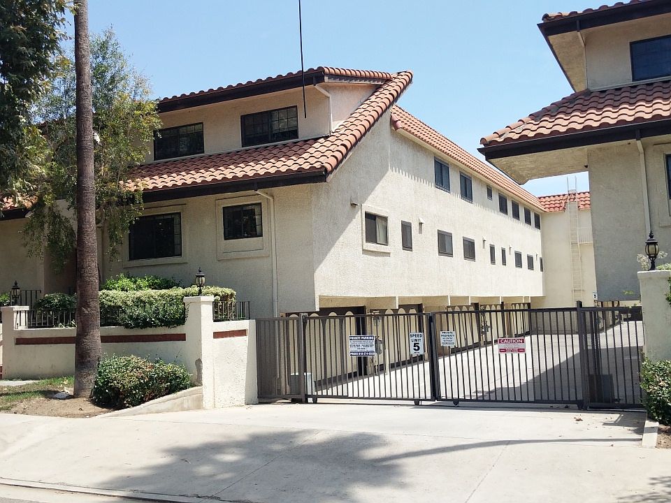 1st image of 6930 De Celis Pl Unit 39