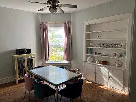 4th image of 5046 N Ashland Ave #1