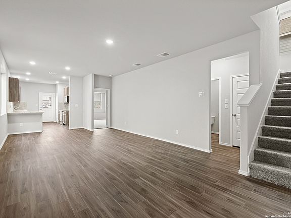 2nd image of 4443 Tourmaline Way