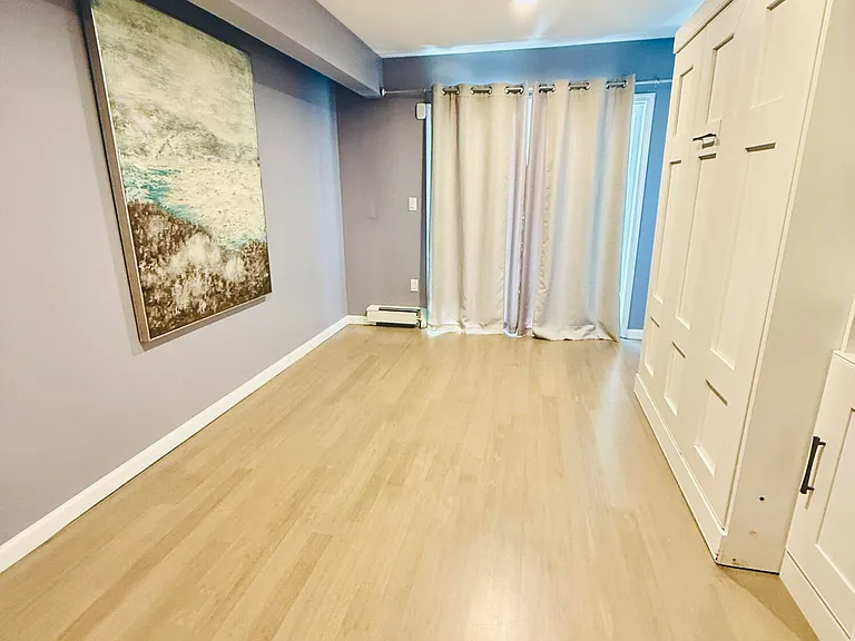 704 Dow Ave — Photo 11
