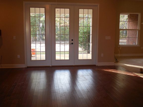 4th image of 11431 Johnstone Dr