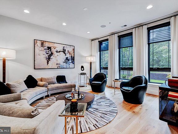 4th image of 20322 Northpark Dr