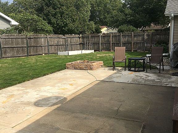 3rd image of 1489 Marquis Dr