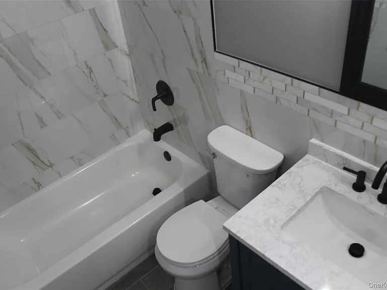 276 Temple Hill Rd #2410 — Photo 7