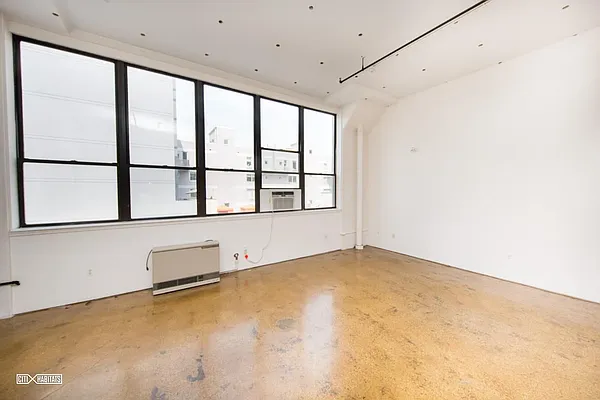 Rented by Citi Habitats | media 32