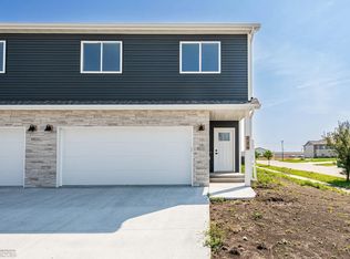 129 Pine Ave, Mapleton, ND 58059