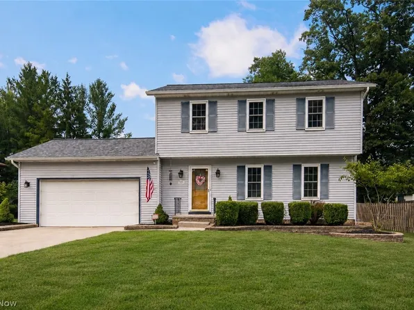 9204 Pleasant Lake Blvd, Parma, OH 44130