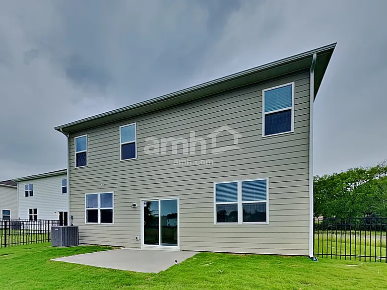 908 Ronnie Rd — Photo 25