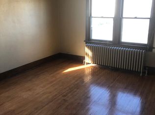 430 5th St SW, Rochester, MN 55902