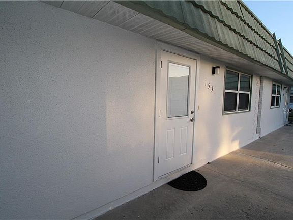 3rd image of 302 Andover Pl S APT 153