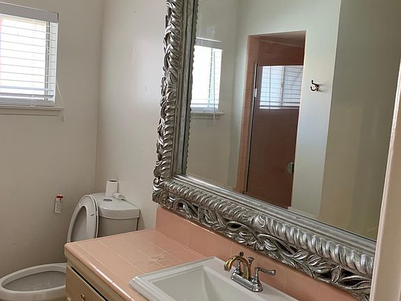 5th image of 516 S Eremland Dr Unit 518