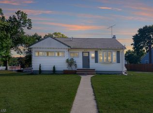 54 Pequannock Ave, Pompton Lakes, NJ 07442