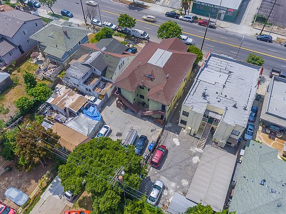 5th image of 1843 W Adams Blvd
