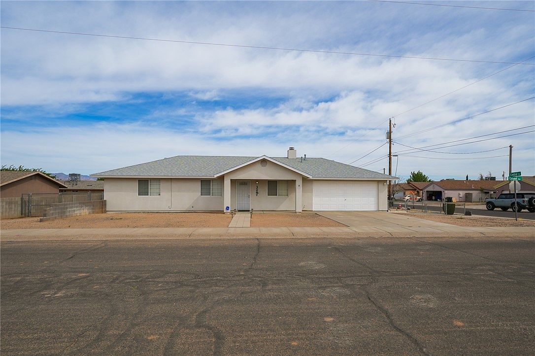 ekityamon様 3247 Calumet Avenue, Kingman, AZ 86401 | Zillow