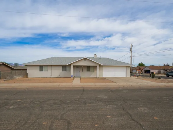 3247 Calumet Ave, Kingman, AZ 86401