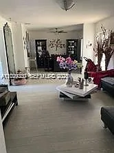 242 NW 93rd St — Photo 5