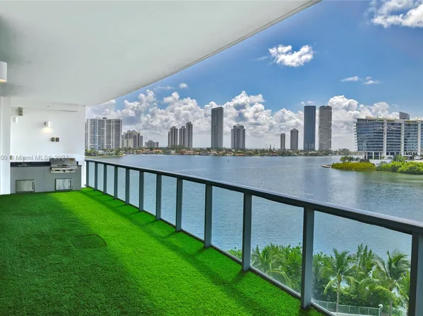 3300 NE 188th St APT 615, Aventura, FL 33180