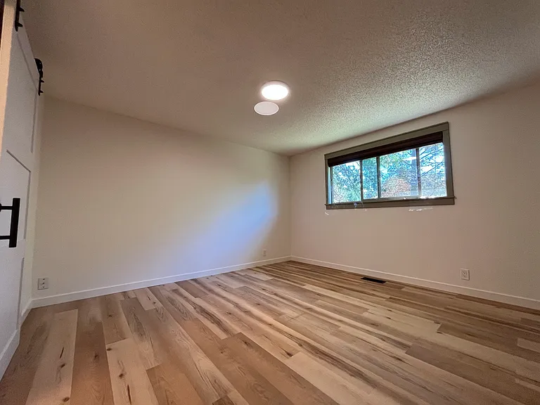 2806 NE Shepard Rd #1 — Photo 9