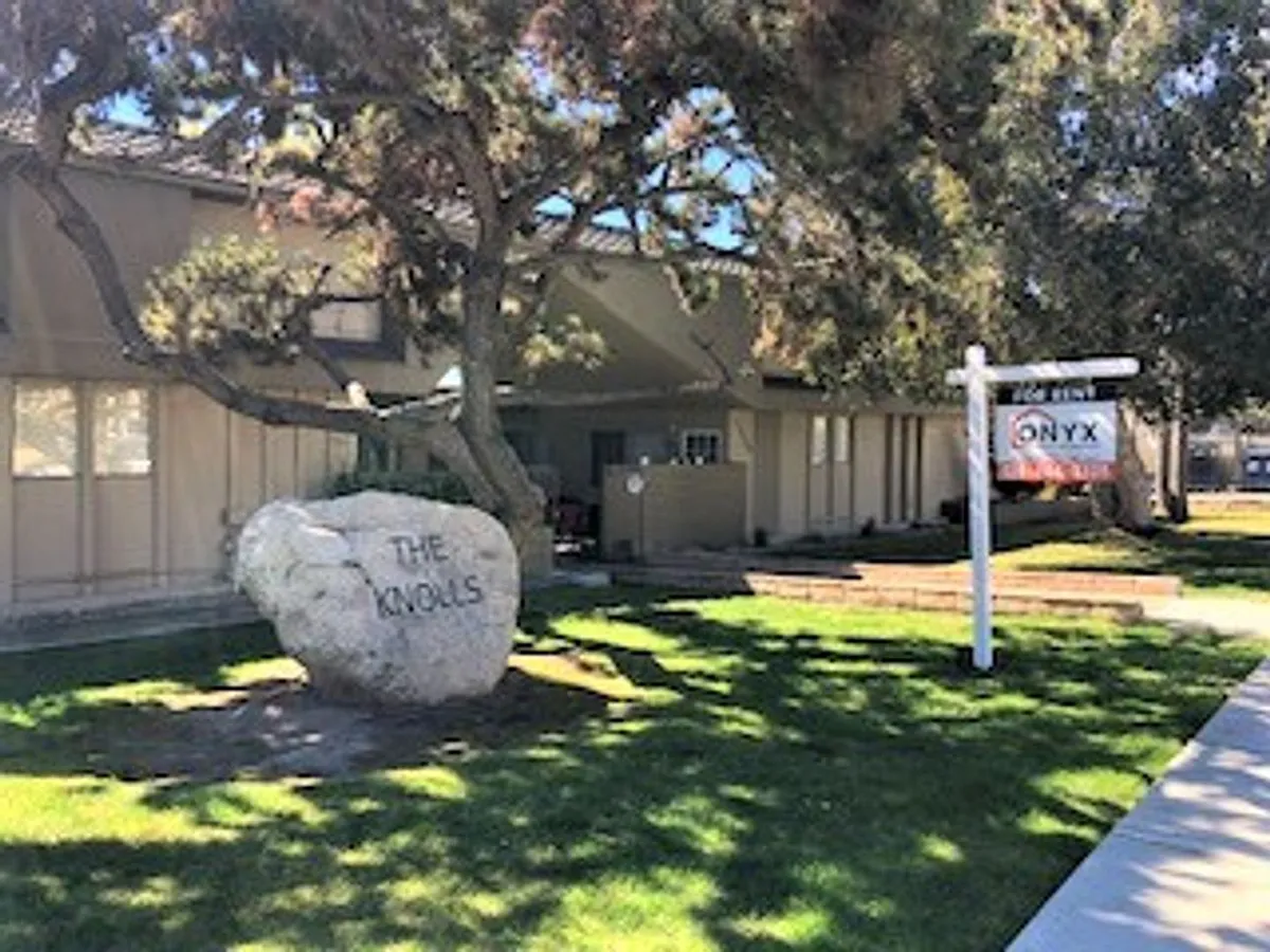 Building Photo - 12529 Oak Knoll Rd